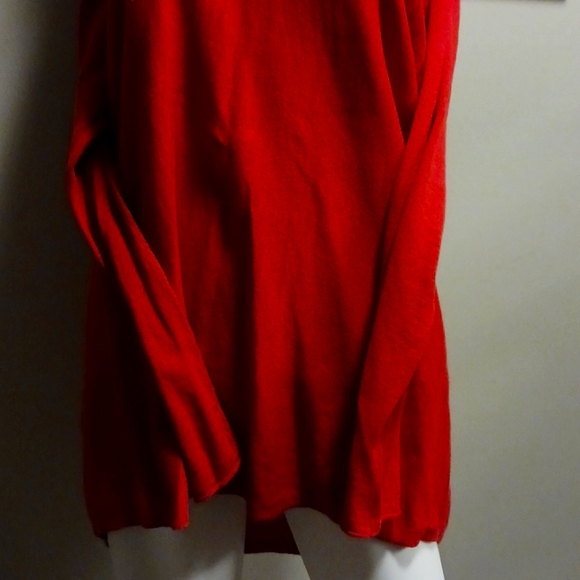 Women reddish orange long sleeve pullover sweater - Picture 1 of 3